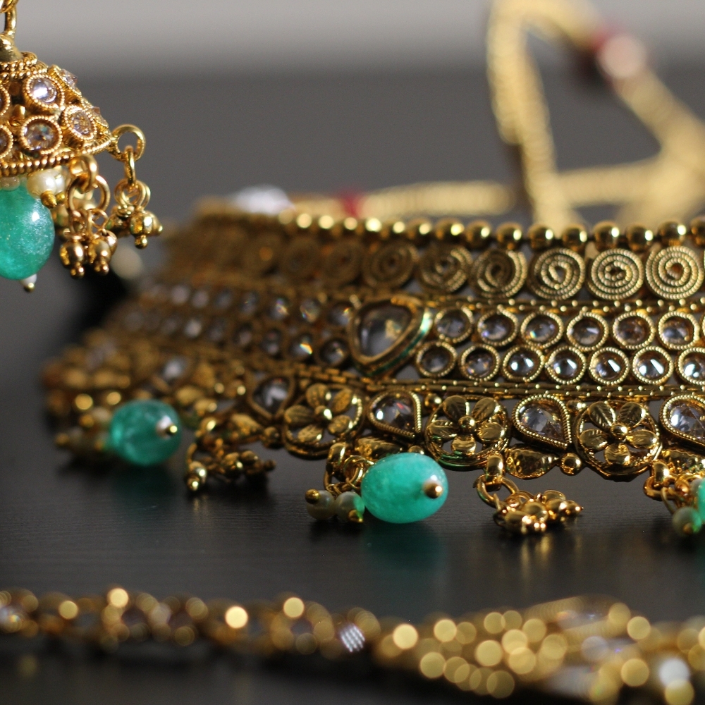 Necklace set - Picture 2 of 4